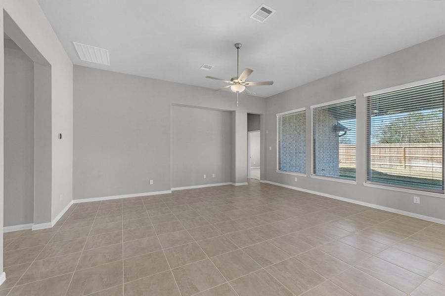 Spacious, unfurnished interior of a new home in Dellrose, Hockley (Image 40).