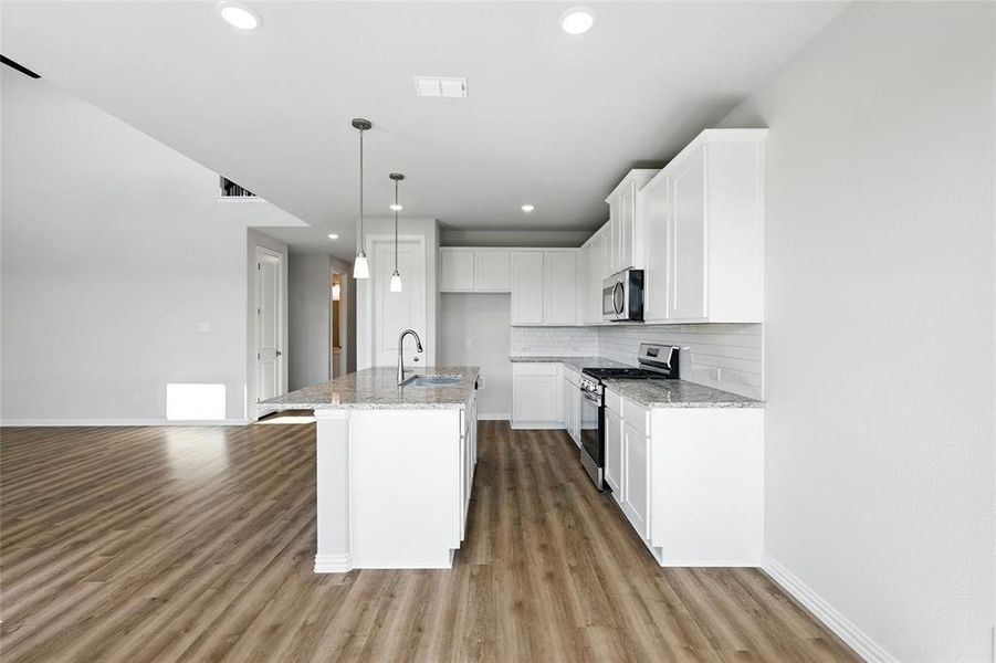 Furnished interior view inside a new home in Pebblebrook, Sherman (Image 11).