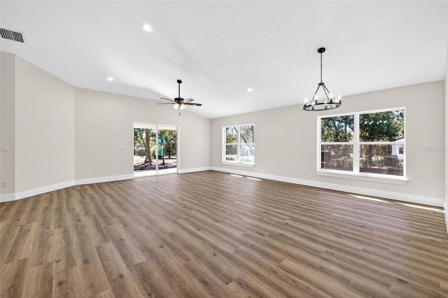 Spacious, unfurnished interior of a new home in , Dade City (Image 41).