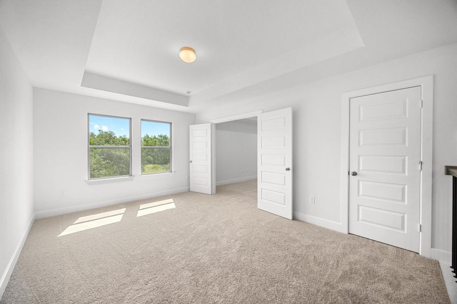 Spacious, unfurnished interior of a new home in Parmer Ranch - 60', Georgetown (Image 15).