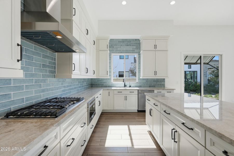 016_ListerPros 016_ListerPros