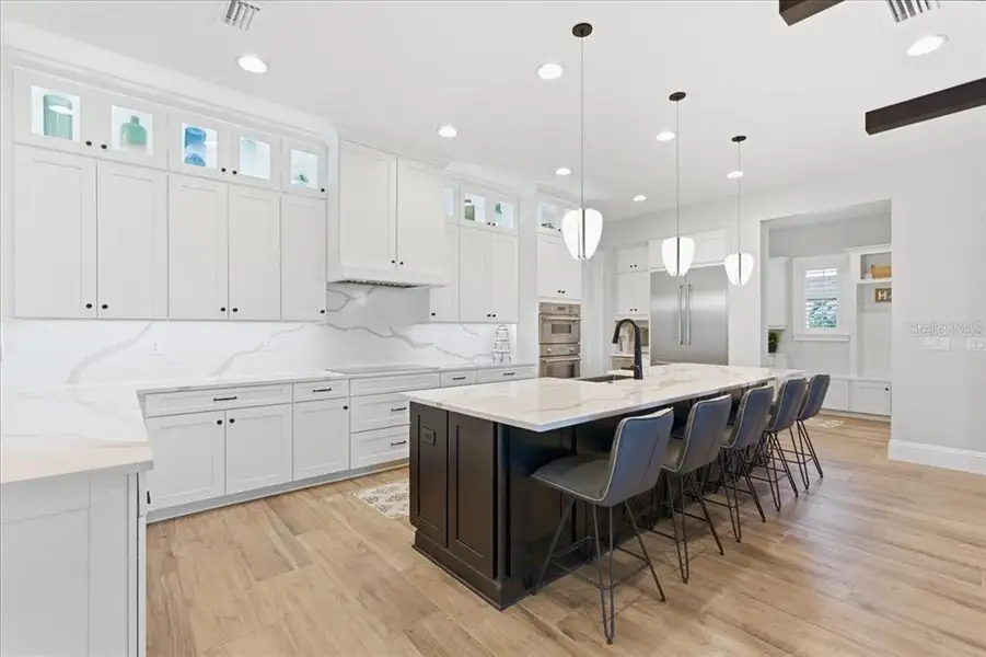 Furnished interior view inside a new home in , Orlando (Image 5).