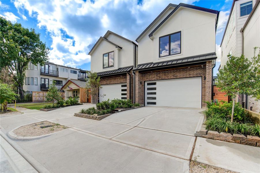 Exterior details and patio area of a home in , Houston (Image 4). Exterior details and patio area of a home in , Houston (Image 4).