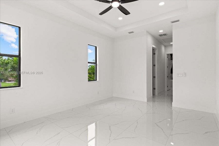 Spacious, unfurnished interior of a new home in , Bokeelia (Image 20). Spacious, unfurnished interior of a new home in , Bokeelia (Image 20).