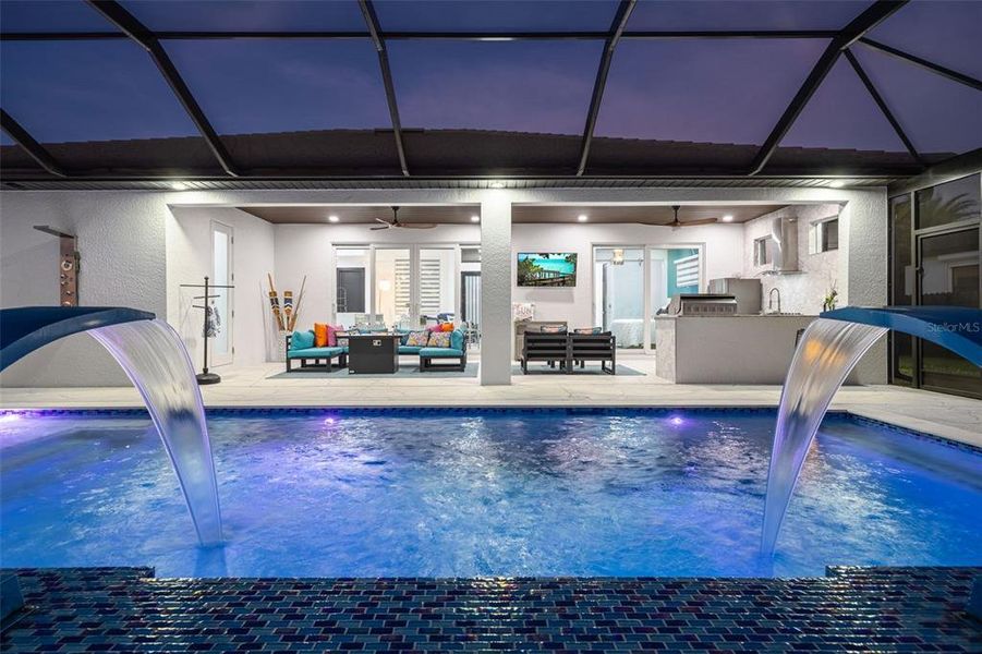 Exterior details and patio area of a home in , Cape Coral (Image 25).