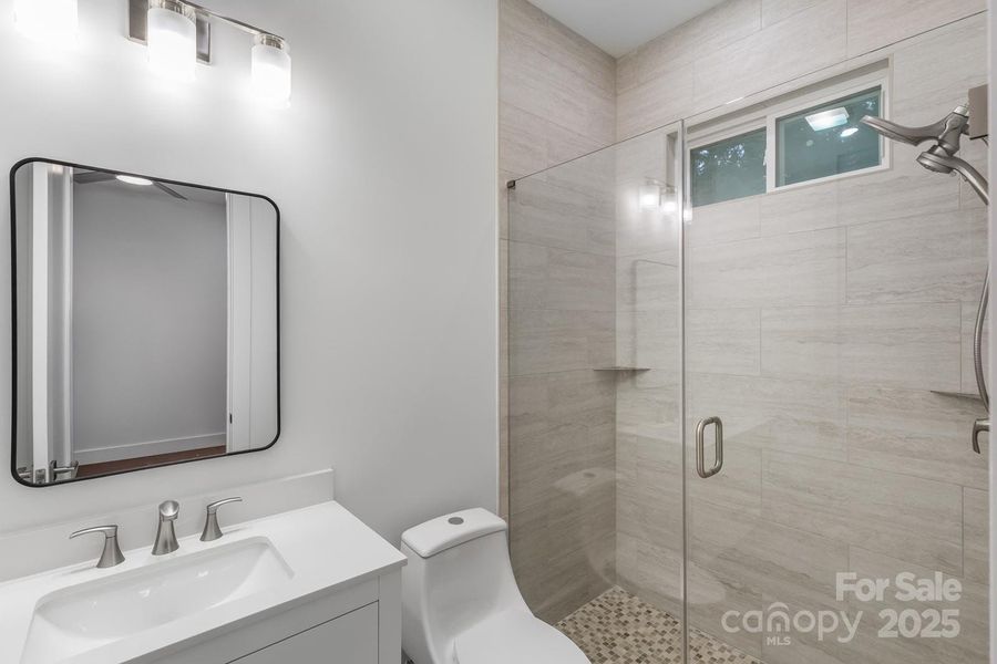 Second Primary Suite Bath