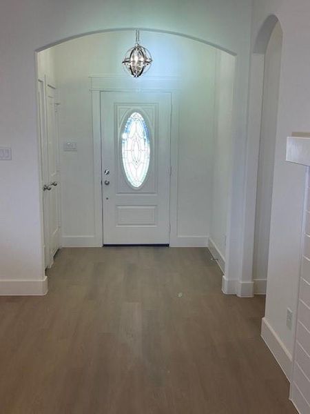 Spacious, unfurnished interior of a new home in , Springtown (Image 15).