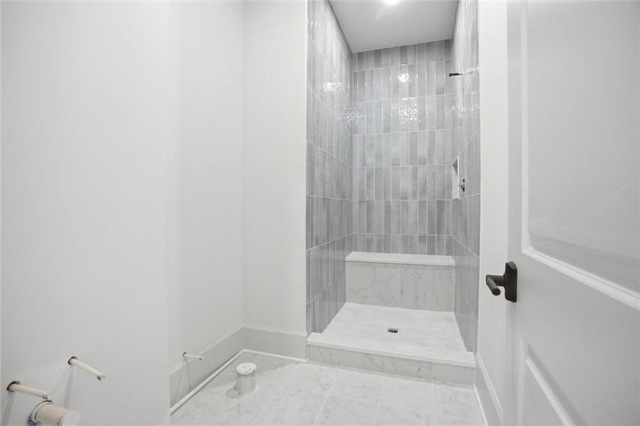 Image 34 of a home in .