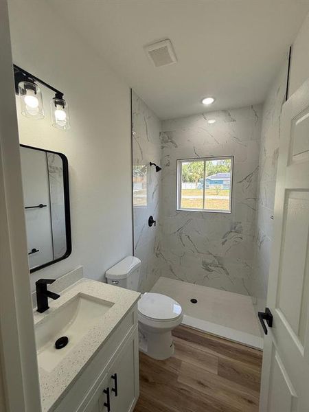 Furnished interior view inside a new home in , Ocala (Image 6).