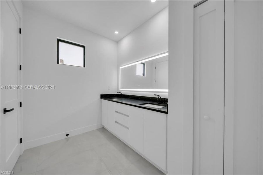 Furnished interior view inside a new home in , Lehigh Acres (Image 7).