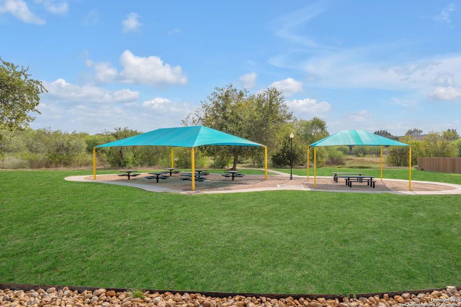 Community amenities in Saddle Creek Ranch, Cibolo (Image 41). Community amenities in Saddle Creek Ranch, Cibolo (Image 41).