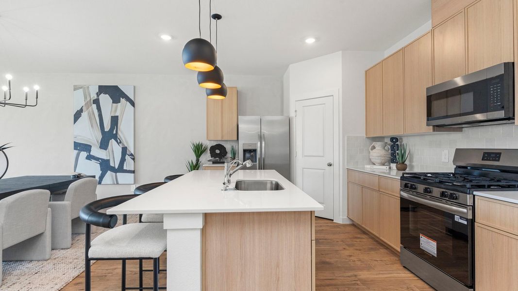 Furnished interior view inside a new home in Villarosa at Tamarron, Katy (Image 5). Furnished interior view inside a new home in Villarosa at Tamarron, Katy (Image 5).