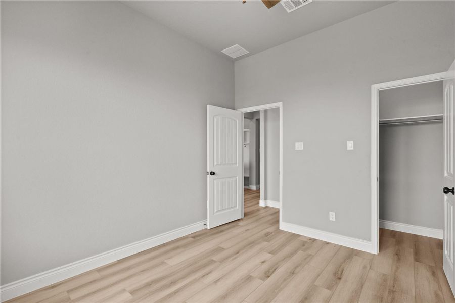 Image 23 of a home in .