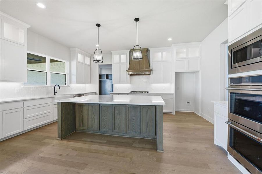 Furnished interior view inside a new home in Aledo Heights - Aledo ISD, Aledo (Image 12). Furnished interior view inside a new home in Aledo Heights - Aledo ISD, Aledo (Image 12).