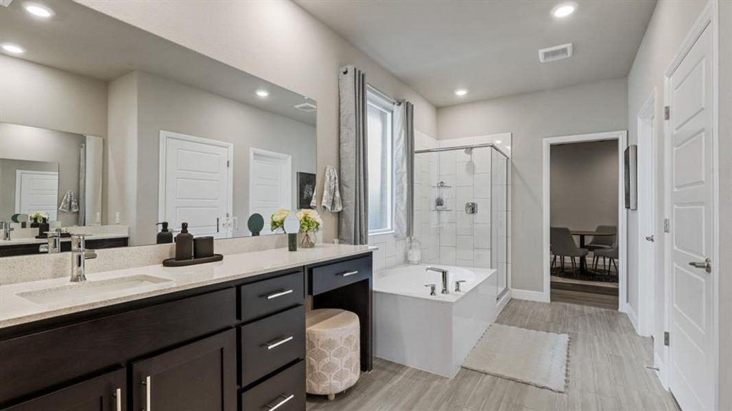 Furnished interior view inside a new home in Treeline, Justin (Image 38).