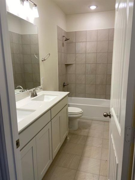 Furnished interior view inside a new home in Hillview Addition, Decatur (Image 7). Furnished interior view inside a new home in Hillview Addition, Decatur (Image 7).