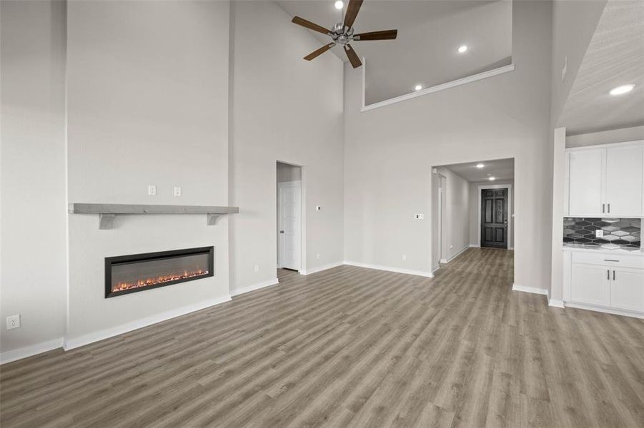 6924 Deadwood- Living Room-2 6924 Deadwood- Living Room-2