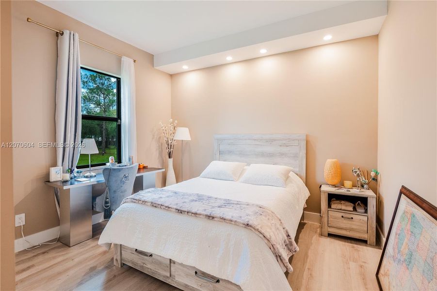 Furnished interior view inside a new home in , Clewiston (Image 19).