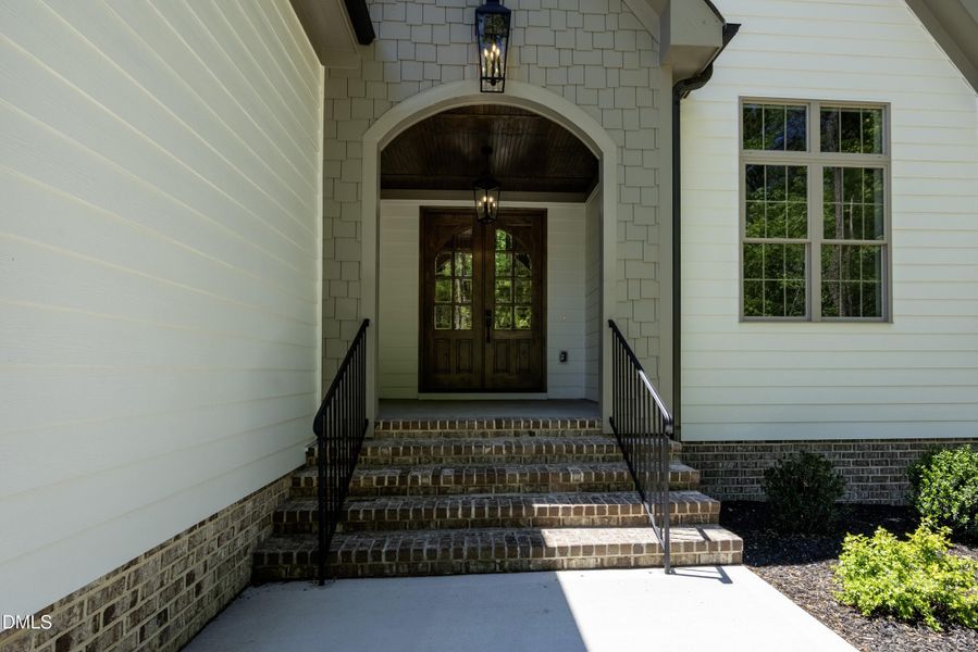 295 Whistlers Cove-42-4