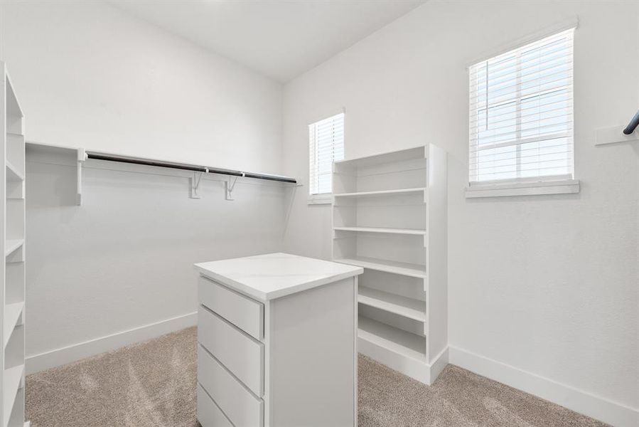 Furnished interior view inside a new home in King Crossing Estates, Van Alstyne (Image 11). Furnished interior view inside a new home in King Crossing Estates, Van Alstyne (Image 11).