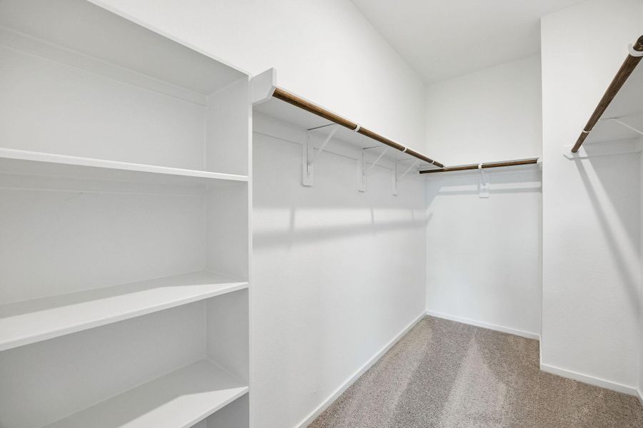 Spacious, unfurnished interior of a new home in Mavera, Conroe (Image 25).