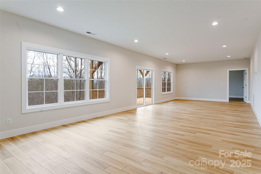 Spacious, unfurnished interior of a new home in , Mars Hill (Image 20).