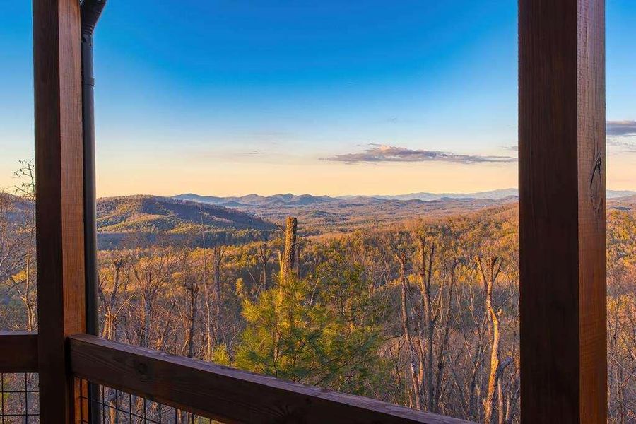Natural landscape and outdoor views near in Blue Ridge (Image 61). Natural landscape and outdoor views near in Blue Ridge (Image 61).