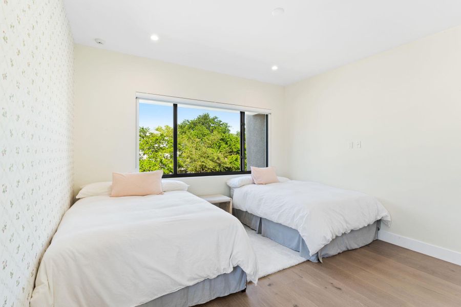 upstairs auxiliary 1 upstairs auxiliary 1