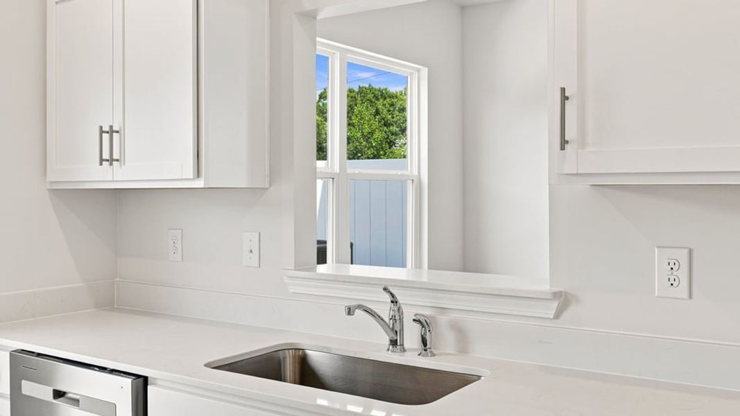 Close-up of interior finishes inside a home in Baxter Village, Boiling Springs (Image 9).