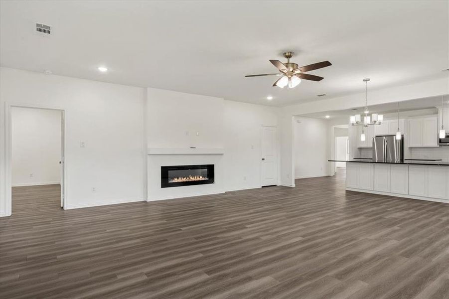 Spacious, unfurnished interior of a new home in , Dallas (Image 26). Spacious, unfurnished interior of a new home in , Dallas (Image 26).