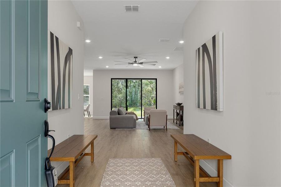 Furnished interior view inside a new home in , Dunnellon (Image 36).