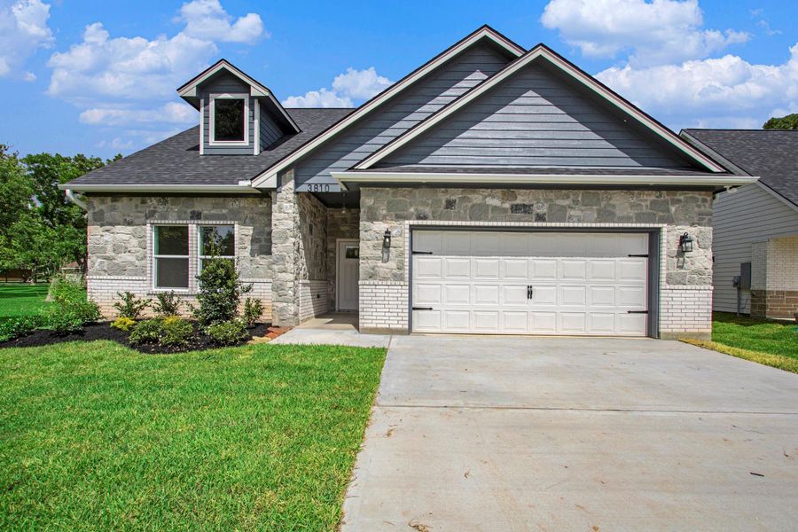 WELCOME HOME WELCOME HOME