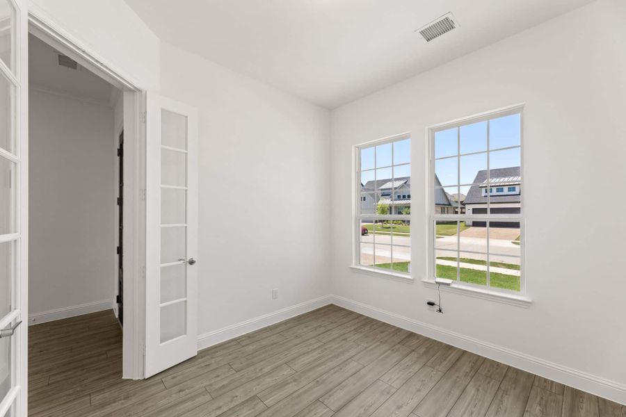 Representative unfurnished interior of a home built from the Burnet by UnionMain Homes in Elevon, Lavon (Image 22). Representative unfurnished interior of a home built from the Burnet by UnionMain Homes in Elevon, Lavon (Image 22).