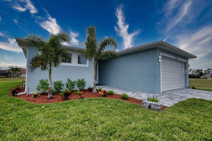 Exterior details and patio area of a home in , Punta Gorda (Image 32). Exterior details and patio area of a home in , Punta Gorda (Image 32).