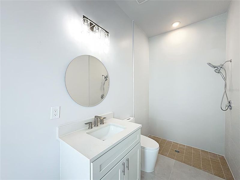 Furnished interior view inside a new home in , Port Charlotte (Image 10).