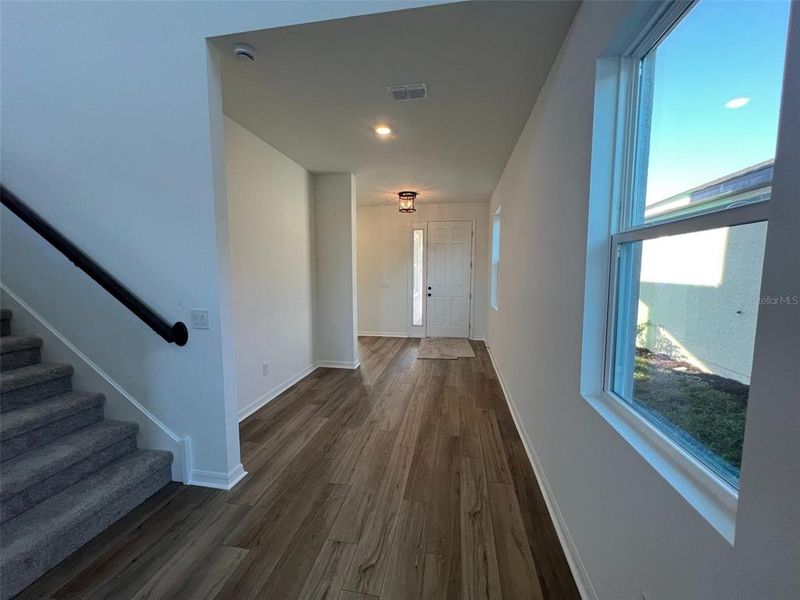 Spacious, unfurnished interior of a new home in Hawks Run, Kissimmee (Image 27). Spacious, unfurnished interior of a new home in Hawks Run, Kissimmee (Image 27).