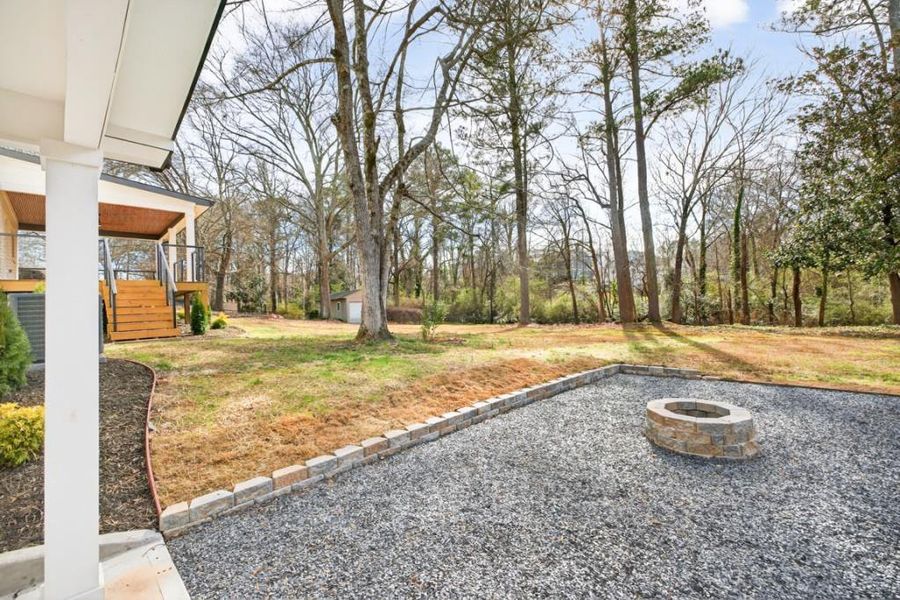Exterior details and patio area of a home in , Norcross (Image 4).