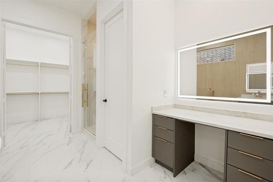 Furnished interior view inside a new home in , Frisco (Image 9).