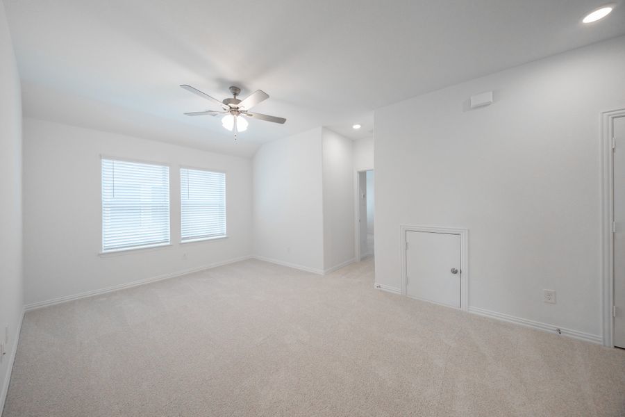 Spacious, unfurnished interior of a new home in Churchill, Anna (Image 13). Spacious, unfurnished interior of a new home in Churchill, Anna (Image 13).