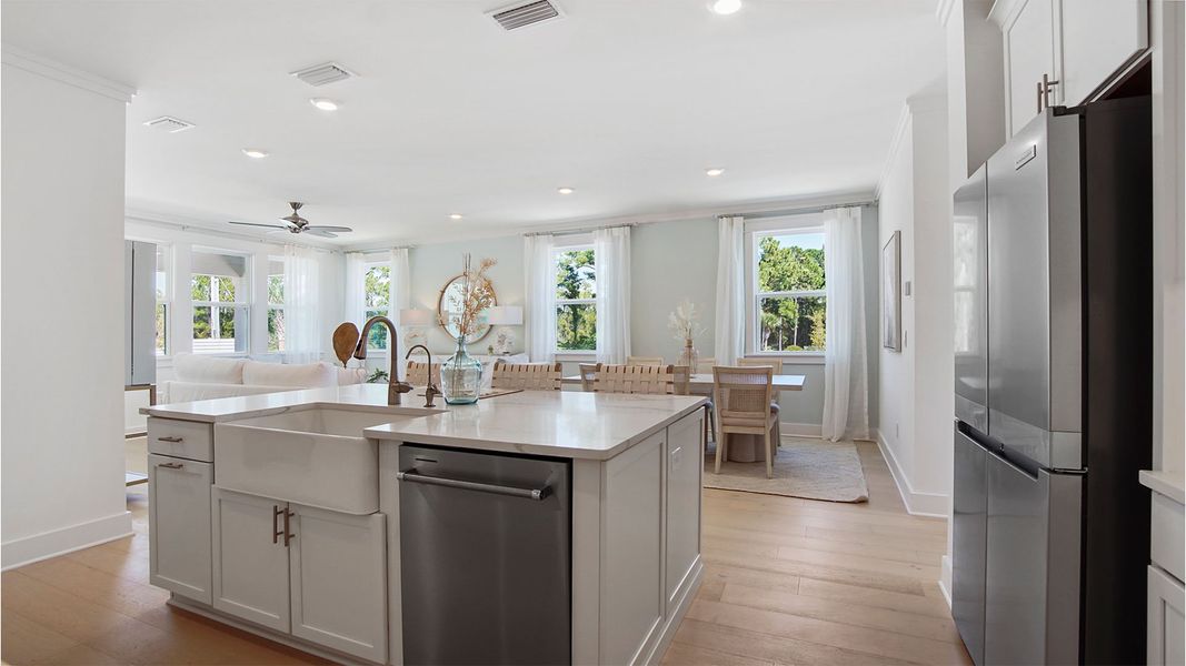 Representative furnished interior of a home built from the Brayden by D.R. Horton in Parkside, Santa Rosa Beach (Image 15).