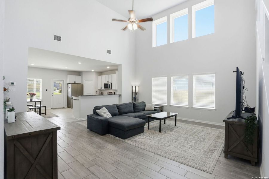 Furnished interior view inside a new home in Hunter's Ranch, San Antonio (Image 10).