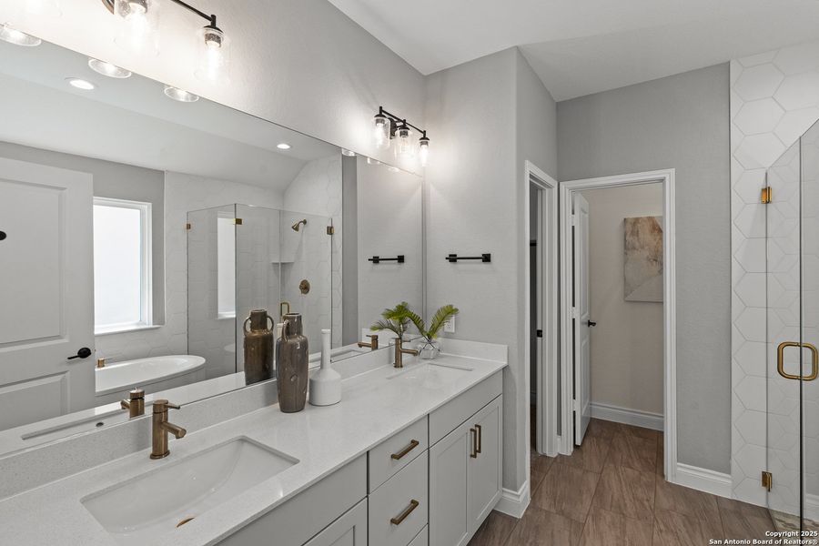 Furnished interior view inside a new home in Corley Farms, Boerne (Image 2).