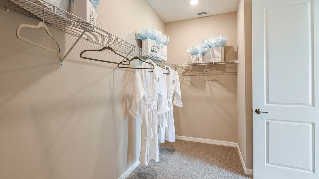 Image 26 of a home in Veranda Oaks. Image 26 of a home in Veranda Oaks.