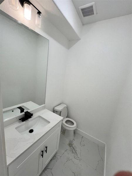 Image 15 of a home in .