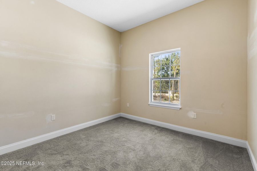 Spacious, unfurnished interior of a new home in , Keystone Heights (Image 11).