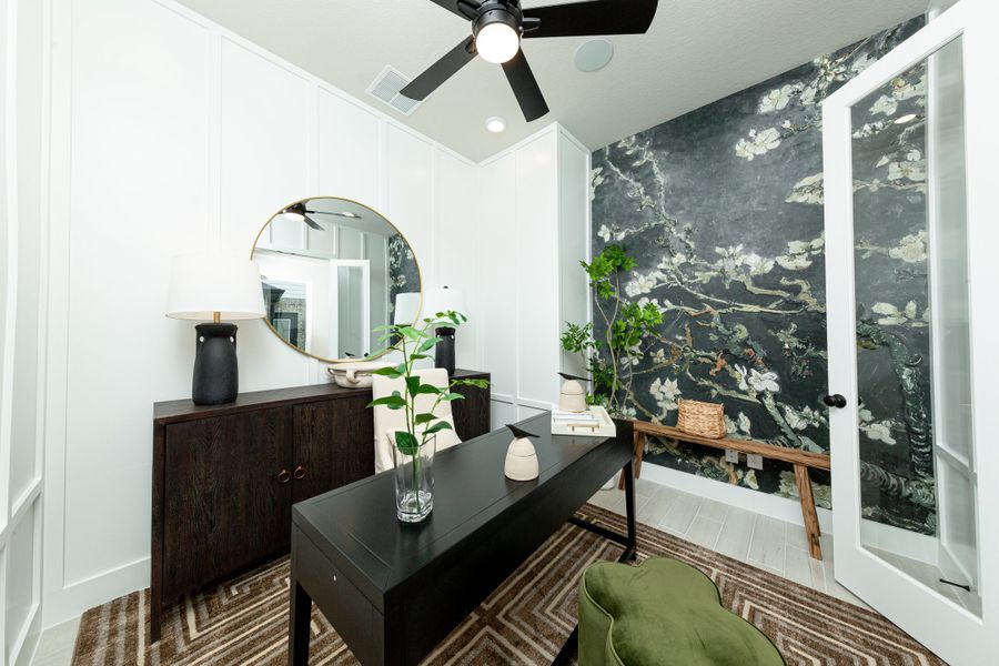 Representative furnished interior of a home built from the Abilene by Beazer Homes in Copia Pines, Montgomery (Image 9).