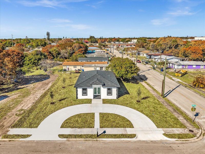 Image 49 of a home in .