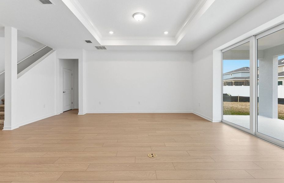 Spacious, unfurnished interior of a new home in Pioneer Ranch, Ocala (Image 15).