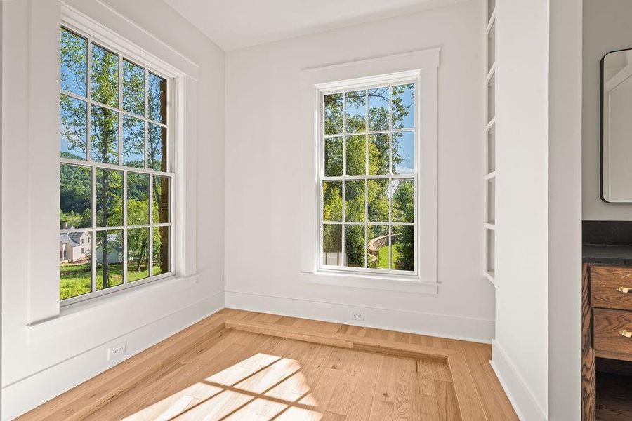 Spacious, unfurnished interior of a new home in , Clarkesville (Image 47).
