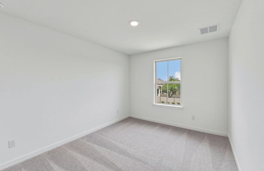 Spacious, unfurnished interior of a new home in Wolf Ranch, Georgetown (Image 36). Spacious, unfurnished interior of a new home in Wolf Ranch, Georgetown (Image 36).
